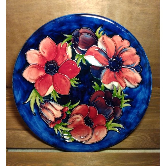 Walter Moorcroft Anemone Pattern Plate - Picture 2 of 16